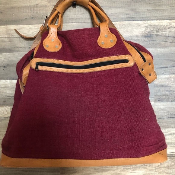 Boho Handcrafted Woven Navaho Southwestern Multicolor Crossbody Bag - Picture 5 of 16